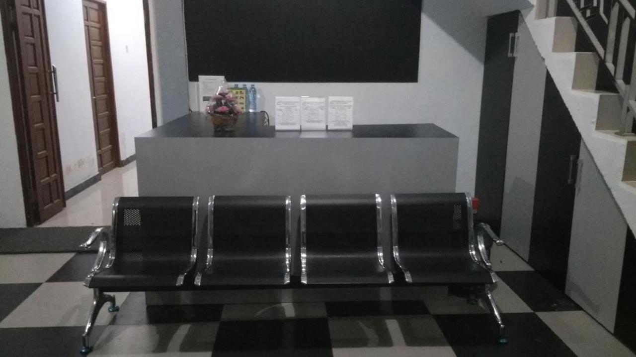 Khalisa Home Syariah Понтианак Экстерьер фото